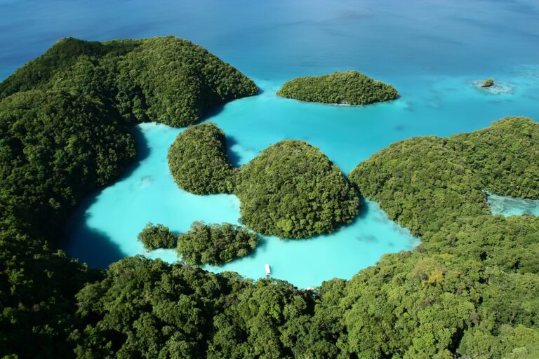Nomazia - Île Angaur à Palau